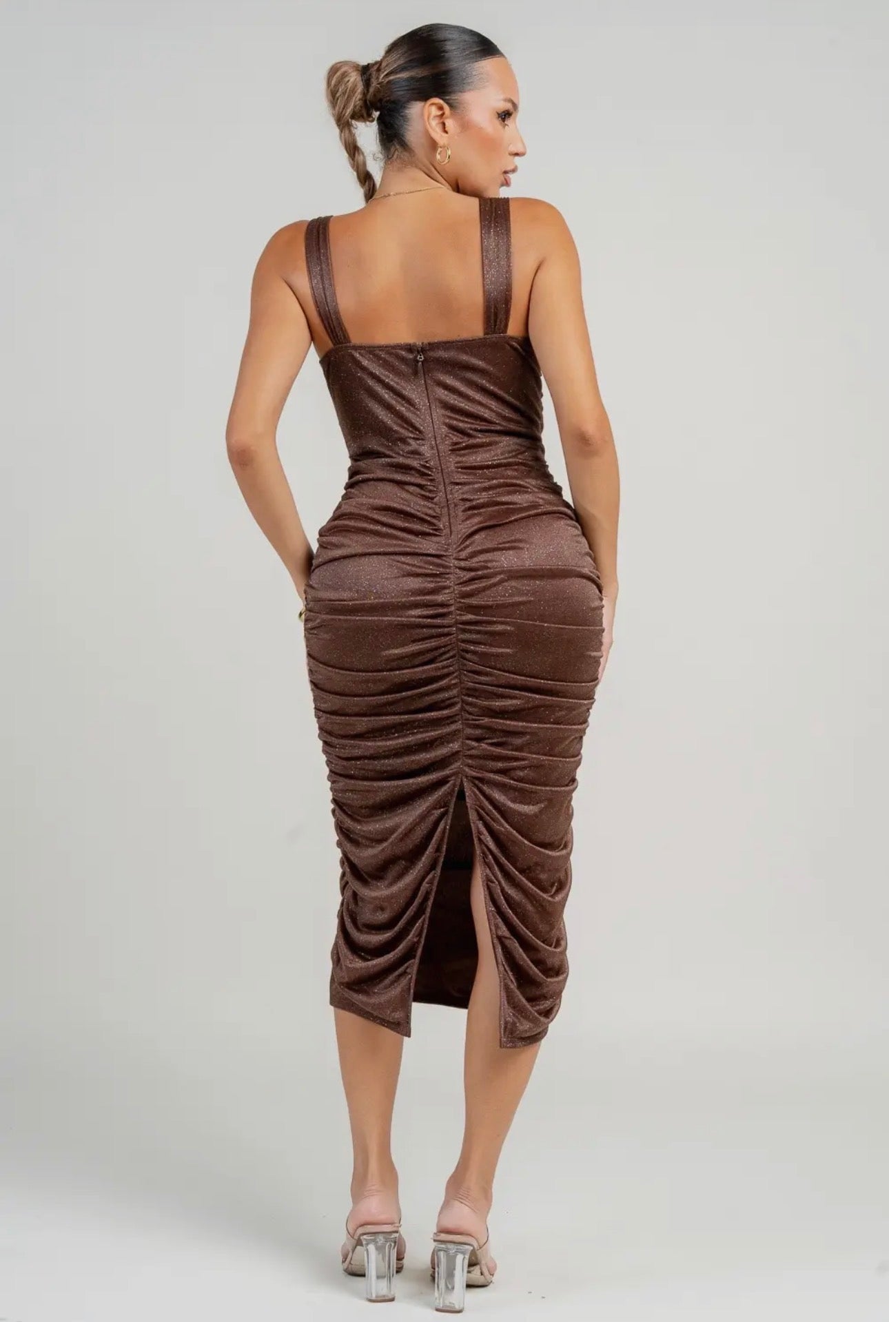 VESTIDO MIDI CON CORSÉ, TRANSPARENTE, FRUNCIDO Y CON DETALLES EN LA ESPALDA