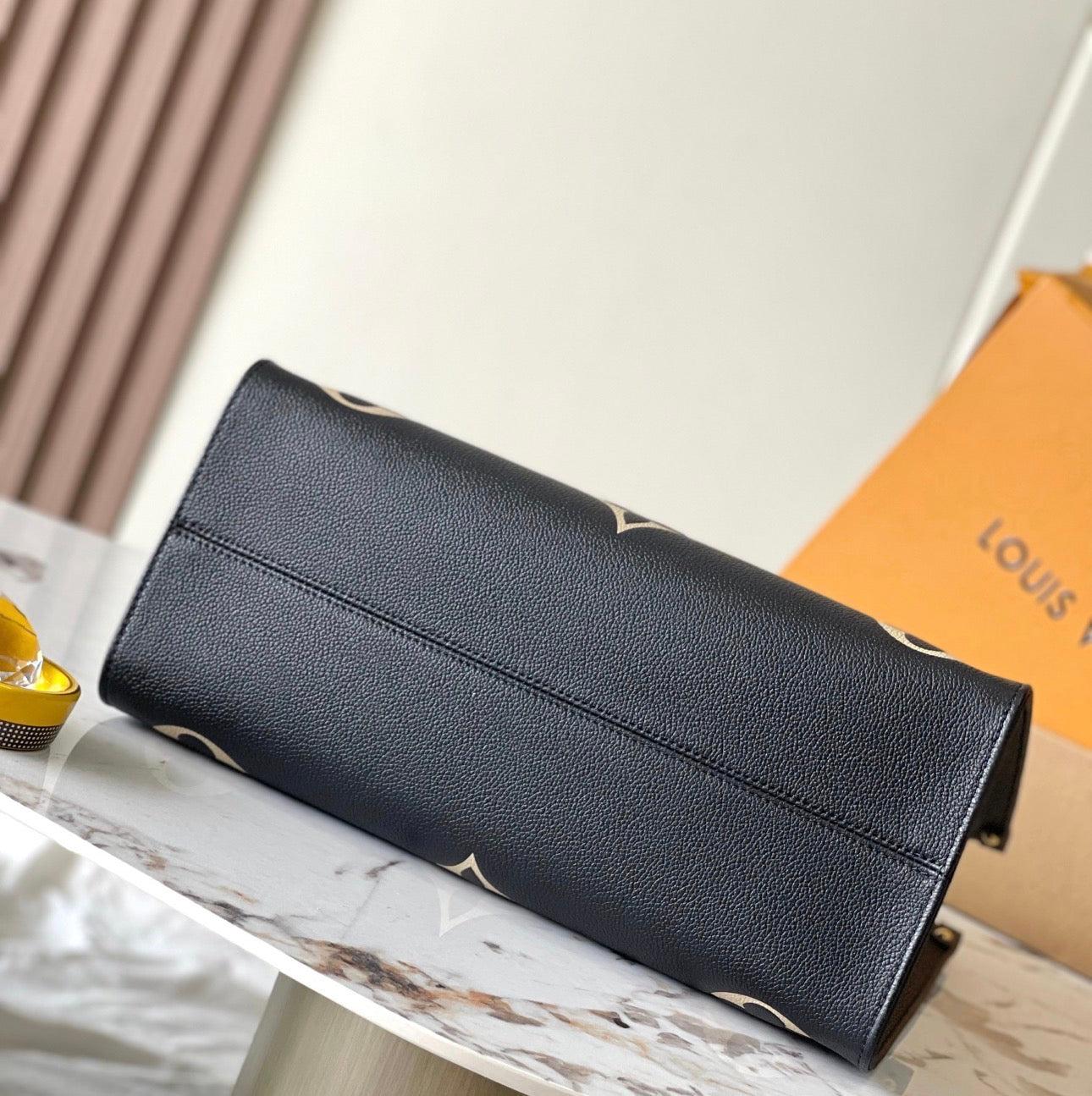 Luxury Bag With Box and Dust Bag