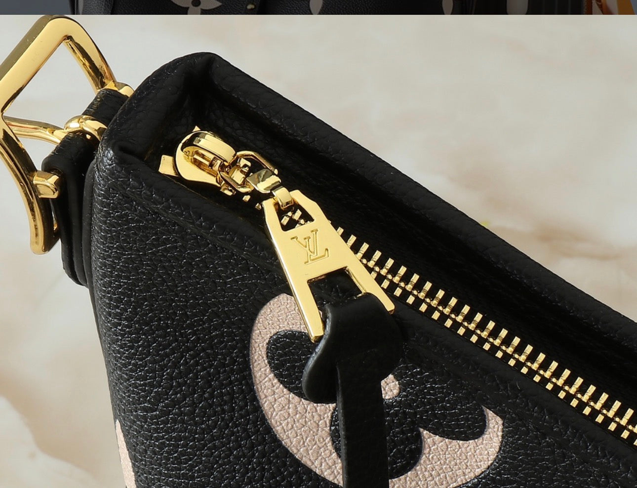 Luxury Black - Bag