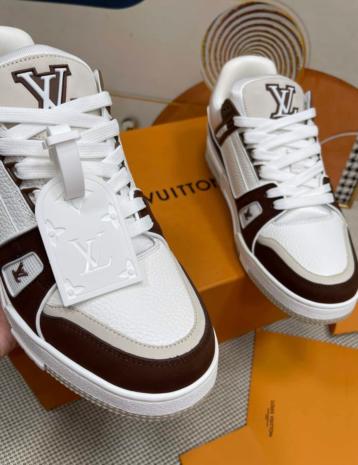 Trainer Sneaker Brown l.v