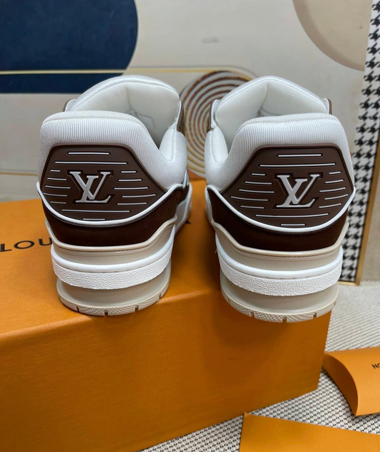 Trainer Sneaker Brown l.v